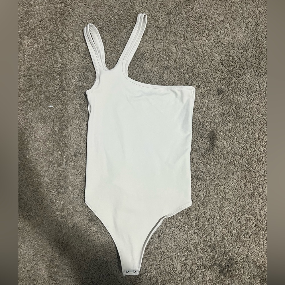 Abercrombie & Fitch White One-Shoulder Bodysuit